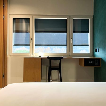 Riva Rooms & Studios - Check-In 24Hr Minusio エクステリア 写真